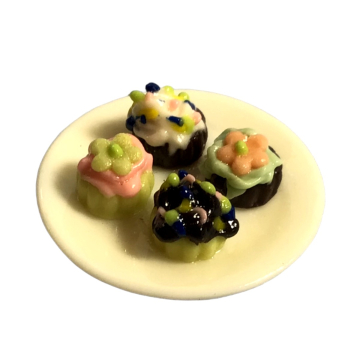 Cupcakes On Plate (Discontinued)