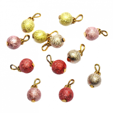 D942 - 12 Christmas Baubles