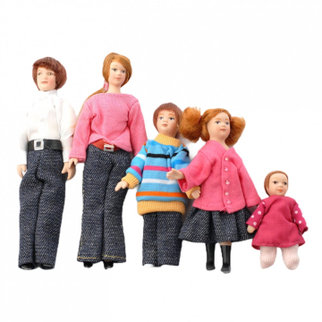 E6537 - Family of Five Dolls