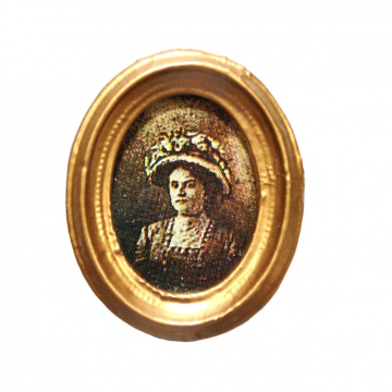 MC5015 Oval Picture of Lady