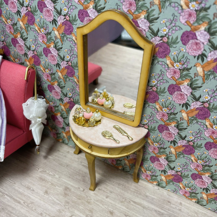Brush, Comb and Mirror Set