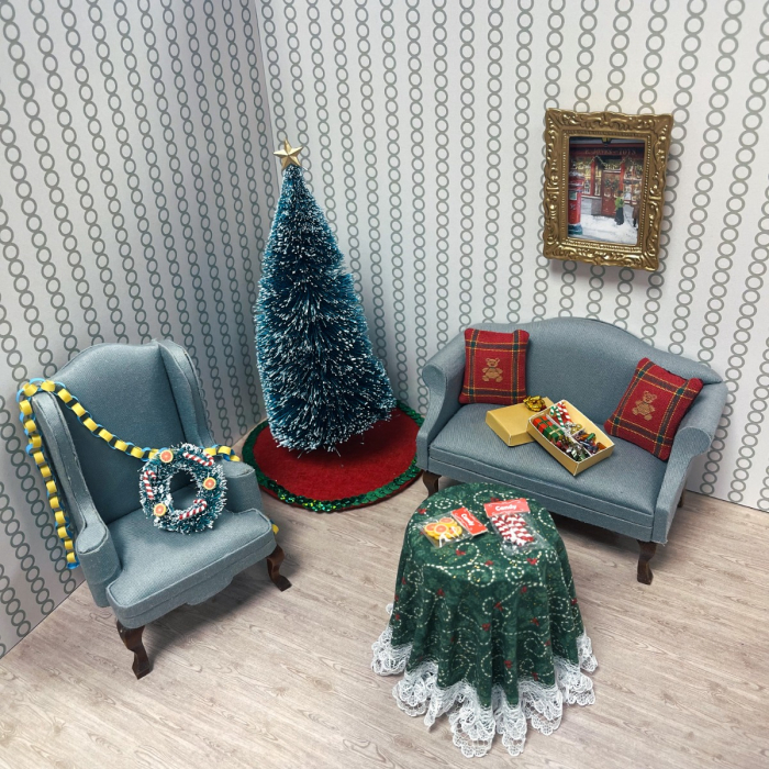 15cm Christmas Tree with Snow (Discontinued)
