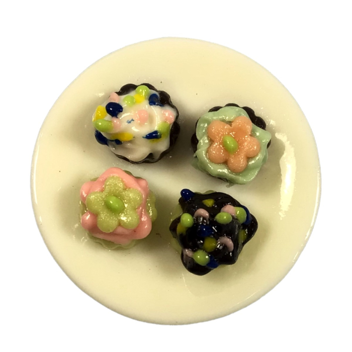 Cupcakes On Plate (Discontinued)